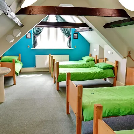 Hostel Yha *
